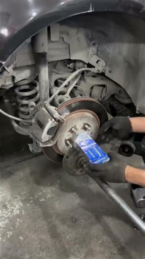 Can Someone Explain How This Ford Camber Adjustment Works? 👀🔧