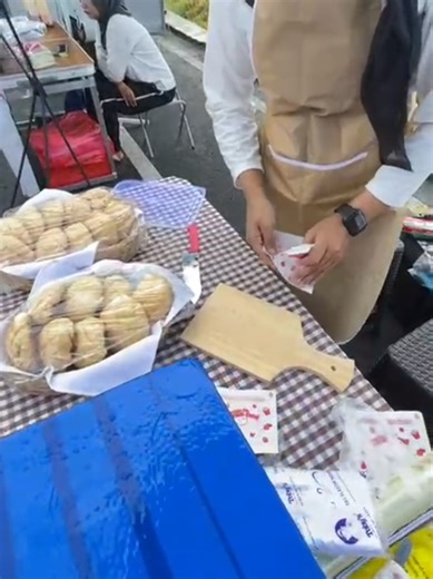 tak tunggu serangan mu cah#caruban24jam #carubanfunday #alunaluncaruban #fypシ゚viral🖤tiktok☆♡🦋myvideo #japanesefood