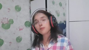 351K views · 4.9K reactions | Oh ibuku hatiku pilu Seorang diri Cover: July manurung Lagi rindu ibu... | July manurung | Facebook