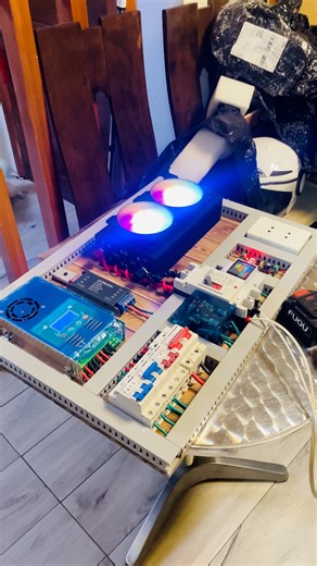 ⚡🔋 24V SETUP – 4kW SOLAR POWER SYSTEM PACKAGE 🔋⚡ Perfect para sa bahay o small negosyo! 🔌 Continuous Output: 2000W ⚡ MPPT Charge Controller: PowMR 60A ✔ Mas efficient at mas mabilis mag-charge ng battery 🛡️ Built-in Protection: ✔ Taxnelle DC Breaker ✔ MCCB Breaker ✔ Safe at maayos ang power distribution 🔄 With ATS (Automatic Transfer Switch) ✔ Automatic switching (Grid to Solar) ✔ No interruption / seamless transfer 📊 With Watt Meter ✔ Real-time monitoring ng voltage at load consumption 🔧