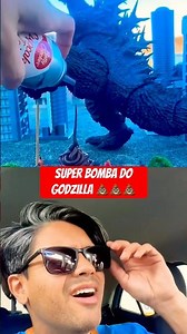 Action Figure Photography: A Super Bomba do Godzilla!