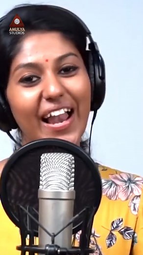 Latest Madhupriya Sankranthi Songs | Gobbiyallo Song | Sankranthi Songs Telugu | Amulya Studio FULL SONG : https://youtu.be/OeulUB30P1M #LatestMadhupriyaSankranthiSongs #GobbiyalloSong #SankranthiSongs #AmulyaStudio #MadhupriyaSankranthiSongs #madhupriyanewsongs #madhupriyatelanganasongs #madhupriyalatestsongs #sankranthisongs #sankranthi2024 #sankranthiSongsTelugu #FolkSongs #FolkSongsTelugu | Amulya Studio