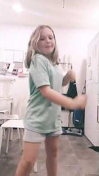 Dusty Bible dance!🩷🙏