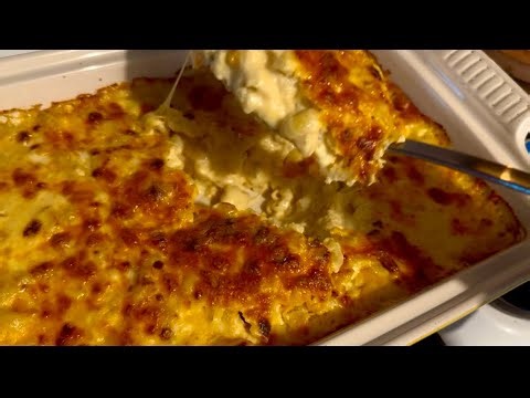 The CREAMIEST Baked Mac and Cheese Recipe