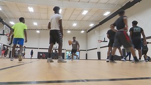 New Warner Robins basketball complex draws kids on summer vacation
