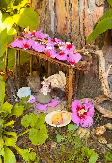 Build a Fairy House with Calico Critters