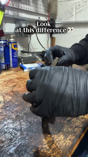 CAR NATION on Instagram: "New vs. Old – Duramax timing chain edition. Sometimes the smallest component carries the biggest responsibility. This 2020 GMC Sierra came in for timing work, so we pulled the chain to compare it side-by-side with the updated design. More grooves, more lubrication, stronger build — and yes, it makes a real difference in long-term reliability. If you own a 3.0 Duramax, stay tuned — more educational breakdowns coming soon. #carnation #mechaniclife #carnationknoxville #dur