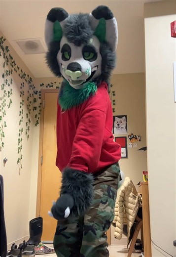 First, you gotta just work to the beat‼️‼️ #furry #dance #fursuiter #fyp #furrytiktok