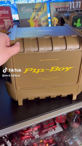 Fallout vs Fallout: New Vegas - Which is Your Favorite?