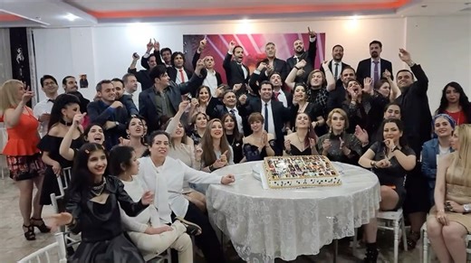 Andy Madadian on Instagram‎: "با تشكر از همه بچه هاى گروه سرسپردگان Andy Devoted Group 1 TEHRAN- Iran 2023 Celebrating Andy’s birthday. Director and producer: Pedram@and Ardavan @andydevotedgroup1 @pedramalikhaniofficial @ardavangholamalipour @andydevotedgroup1"‎