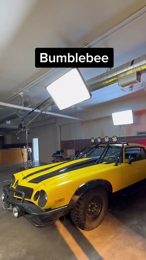 This '77 Camaro is more than just a stylish ride 🤖🚖🐝 #Transformers #RiseOfTheBeasts ONLY IN THEATRES JUNE 9th! GET TICKETS NOW #ParamountPartner