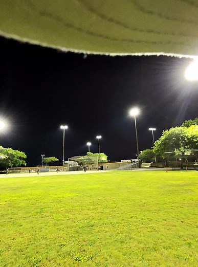 Funny Moments in Men's Softball Gameplay