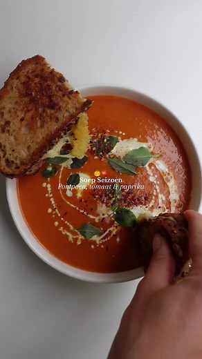 Pompoen, Tomaat & Paprika Soep Recept | Makkelijk en Gezond!