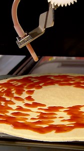 1.4M views · 8.8K reactions | Making delicious pizza in under a MINUTE?? 襤 #HowItsMade #pizza #pizzeria #cooking #PizzaFridays | Science Channel | Facebook