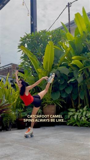 Amy Rainbow | X3 🇬🇧 Former UK Champion on Instagram: "I can’t be the only one!! 😬✨ . . . . . #rollerskating #rollerskater #rollerskates #artisticrollerskating #skatelifestyle Learn to roller skate | how to roller skate | artistic roller skating | quad skating | roller skate tutorials | KaleidoSkate Academy"