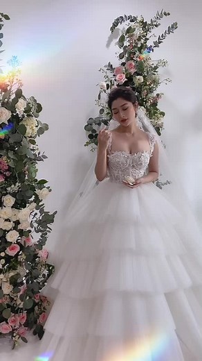 Video của Phạm Thanh Trúc (@phamthanhtruc1109) với bản nhạc Tick Tock (feat. 24kGoldn) - Clean Bandit & Mabel