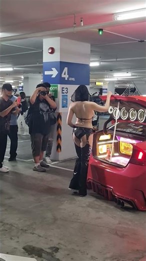 Hot Thai Girl’s Dance 🔥 + Insane Loud Speaker Cars! 🚗💥 #Viral