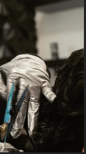 𝐁𝐀𝐑𝐁𝐄𝐑 & BEAUTY | Michèl C. on Instagram: "🎄 Holiday Appointments Now Available 🎄 Get holiday-ready with a fresh cut! I’ve opened early morning and late evening appointments to better accommodate your schedule during the holidays. 📩 Message me to book your appointment 📍 14420 HWY 105 E, Conroe, TX 77306 📞 832-812-8938 🗣️ Hablamos español Spots are limited—book ahead to secure your time!"