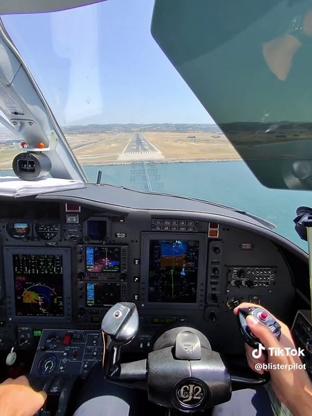 Landing at Thessaloniki Airport: A Cessna Perspective