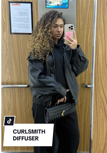Curlsmith Defrizzion Dryer & XXL Diffuser Review