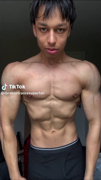 Understanding Ab Vein Visibility While Bulking