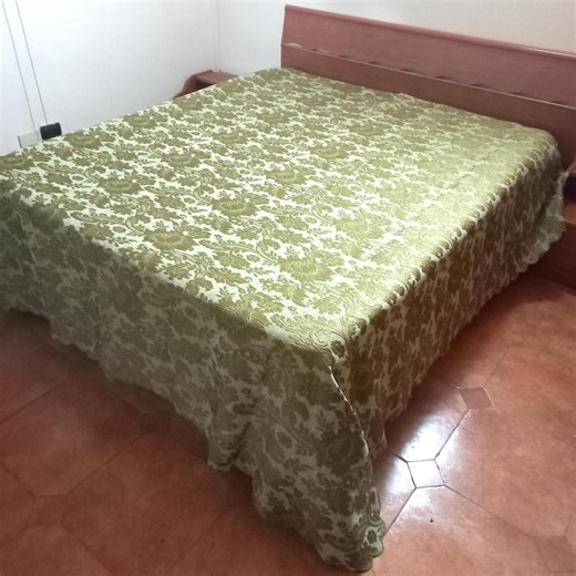 Italian Damask Bedspread, Heavy Sage Green & Gold Brocade Coverlet, San Leucio Style Jacquard Fabric, Luxury Italian Bedding King/queen Size - Etsy