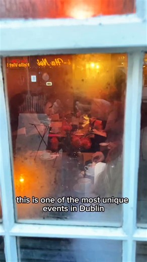 One of the most unique events in Dublin… No phones and people just read, this is the Silent Book Club.📚 The event takes place once a month in Mish Mash cafe on Capel Street and it’s free to join. You can purchase tea, coffee or treats from the cafe too. In a world where people are constantly on their phones this is something different. Would you attend this? #dublin | Alternative Dublin City