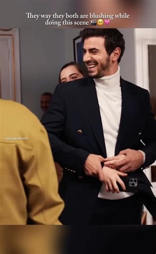 They both are blushing so hard 🎬🥹💗 #arafta #ateş #mercan #turkishseries #trending