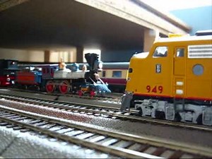 HO Proto 2000 EMD E8 E9 and Walthers Alco PA test run