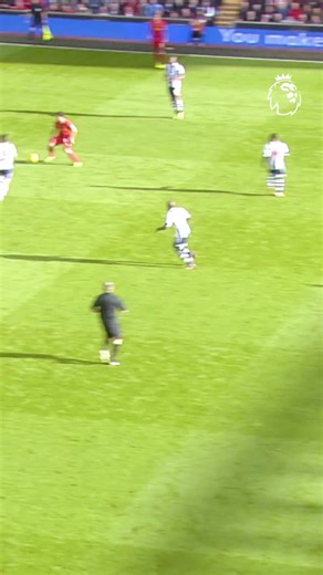 2.4M views · 10K reactions | A simply ridiculous catalogue of goals by Luis Suarez 拾 | Premier League | Facebook