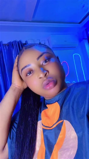 Hajjia beauty (@hajjiabeaut1)’s videos with Early Momo - Vector