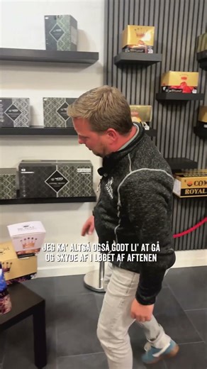 Fyrværkeri til under 2.000 kr. Se Jespers bedste bud til nytårsaften '25/'26 #fireworks #fyrværkeri