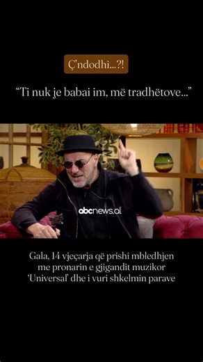 ABC e Mengjesit on Instagram: "Gala Dragot është një shpirt i lirë, e super talentuar, për të cilën do të dëgjojmë me gjasa shumëëëë. Ajo është vetëm 20 vjeçe sot, por kur ishte 14 vjeçe ja bëri “8-2” gjigandit të muzikës “Universal”, duke prishur një kontratë me “shumë zero”. Historia e treguar në 2 minuta dhe një batutë epike në fund #galadragot #robertaliajdragot #music #universal #abcnews✅"