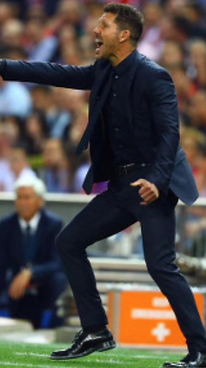 Gary Neville was really out of his depth as Valencia manager 🤯🤯 #football #stories #reels #soccer | Football Lore