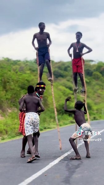 The Hammer Bull Jumping Ceremony in Ethiopia