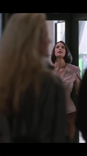 Lois and Clark humor #LoisAndClarkTheNewAdventuresOfSuperman #superman #LoisLane #DeanCain #ClarkKent