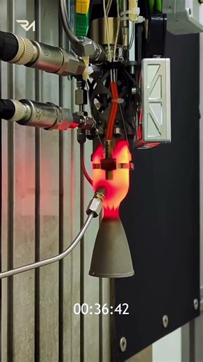 This small engine controls satellites in space 🚀 #ruangarta