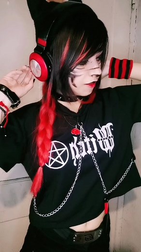 Bienvenido al club de OwO: Katt y Maru Chan