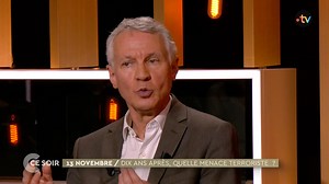 « On a dit que Daesh avait perdu et que nous aurions gagné une guerre, une bataille militaire. Mais son idéologie s'est en revanche massivement répandue. » ▶︎ 13 NOVEMBRE : DIX ANS APRÈS, QUELLE MENACE ? ⏰ 22h40 sur france·tv ➡️ https://bit.ly/13NovembreQuelleMenace 🎧 en podcast Avec : 📌 Elyamine SETTOUL Sociologue, spécialiste de la radicalisation 📌 Jean-François RICARD Procureur national antiterroriste (2019-2024) 📌 Jean-François COLOSIMO Historien des religions, essayiste 📌 Anne-Clémenti