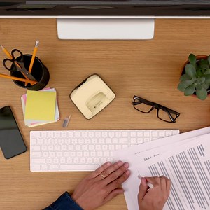Clean your desk. #productivity #projectmanagement #gettingthingsdone #mondaydotcom | monday.com
