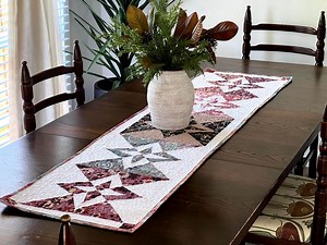 Modern Patchwork Table Runner Quilt Pattern: Beginner-friendly (PDF Pattern) - Etsy