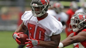 O.J. Howard adjusts to NFL life