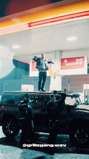 nkeeei x uniqe x Artem Shilovets - GLAM (prod. grillzgang)