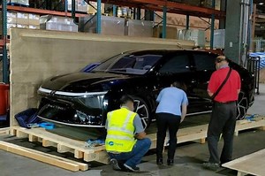 Foxconn plans on building EV factories in India & Europe by 2024 - Gizmochina