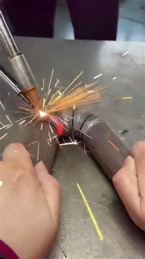 #Handheld laser welding machine#welding technology#welding equipment#Laser equipment#youtubeshorts #