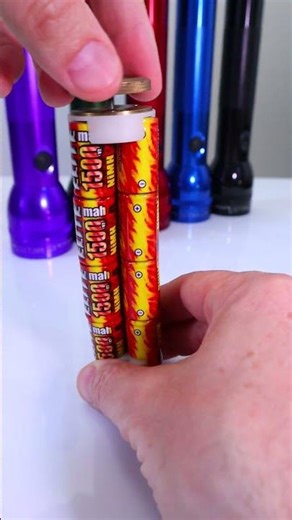 How to HOTWIRE a Flashlight