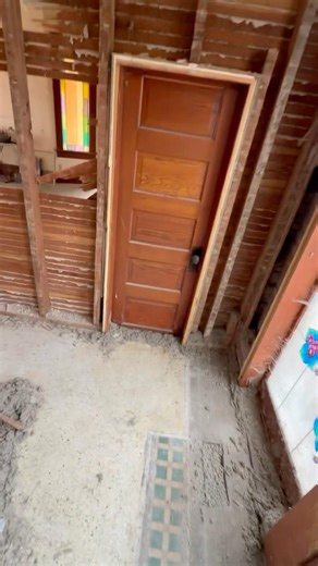 Tiny door question answered. 🚪