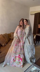 131K views · 1.8K reactions | Beautiful bride poses with mother #RubinaAshraf at her nikkah @ashrafrubina - Video by @ssphotography_official | Diva Magazine Pakistan | Facebook