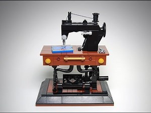 LEGO® Antique Sewing Machine Automaton