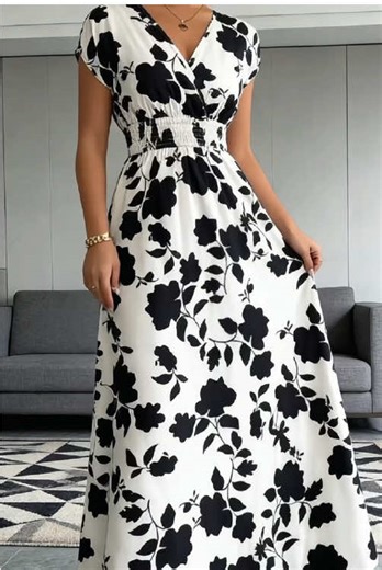 Lightweight Flowy Dress for Effortless Summer Style